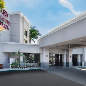 https://crowne-plaza-orange-county.topanaheimhotels.com
