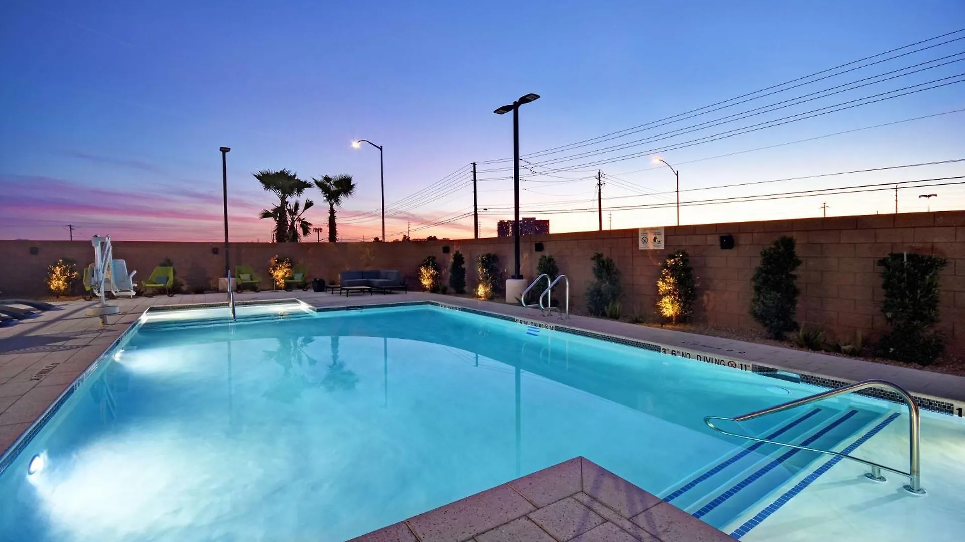 Hampton Inn Las Vegas Strip South, Nv 89123 United States
