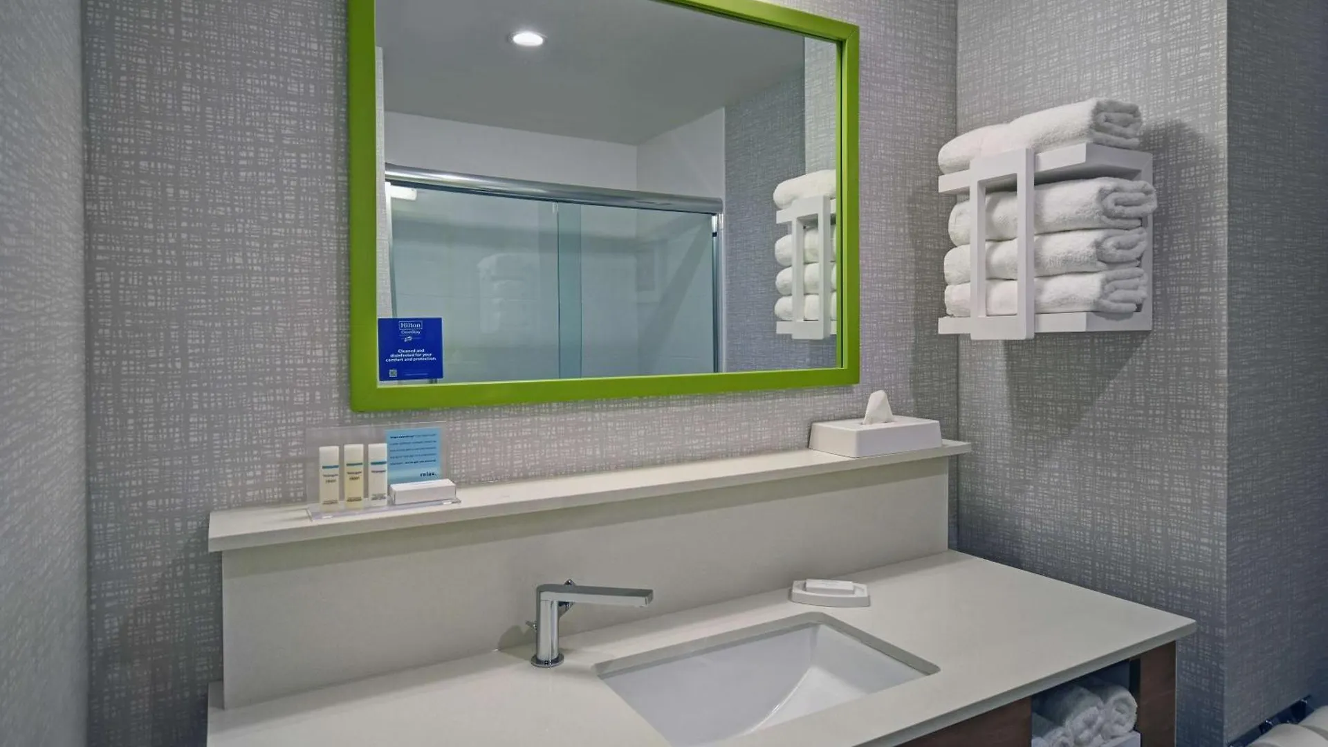*** Hotel Hampton Inn Las Vegas Strip South, Nv 89123 United States